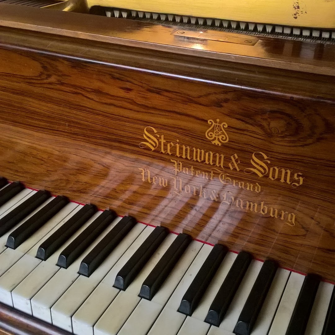Alan Neale Piano Tuner Technician — Photos 1